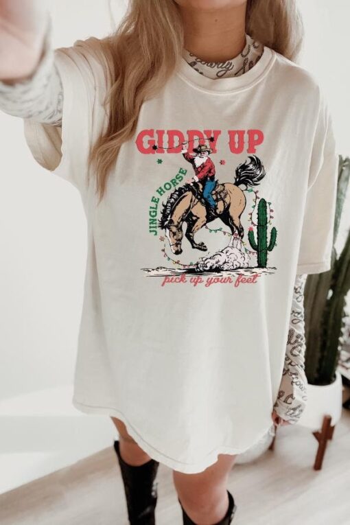 vintage t shirt giddy up jingle horse cowboy santa graphic tee for christmas holiday rodeo fans and western lovers