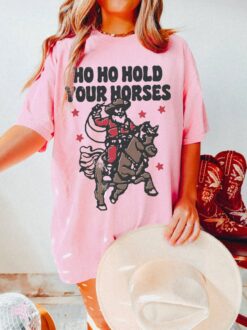 Vintage T Shirt Hold Your Horses Unisex Tee Retro Santa Claus Design Comfort Colors Western Christmas Shirt Funny Holiday Apparel