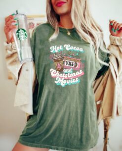Vintage T Shirt Hot Cocoa and Christmas Movies Tee Funny Christmas Shirt Cute Xmas Design for Holiday Celebrations and New Year
