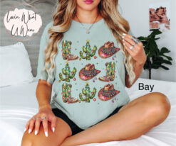 Vintage T Shirt Howdy Christmas Cactus Tree Design Oversized Comfort Colors Holiday Tee for Western Cowboy Style
