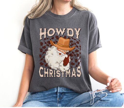 vintage t shirt howdy christmas shirt retro santa design for cowgirl and country western style holiday apparel bzdom