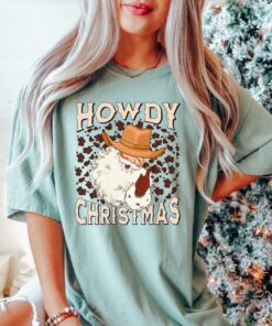 vintage t shirt howdy christmas shirt retro santa design for cowgirl and country western style holiday apparel sszkv