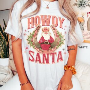 vintage t shirt howdy santa western christmas t shirt oversized retro cowboy design for holiday celebrations opjwc