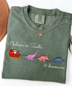 vintage t shirt i believe in santa and dinosaurs funny christmas shirt for dinosaur lovers and teachers 8pejx scaled