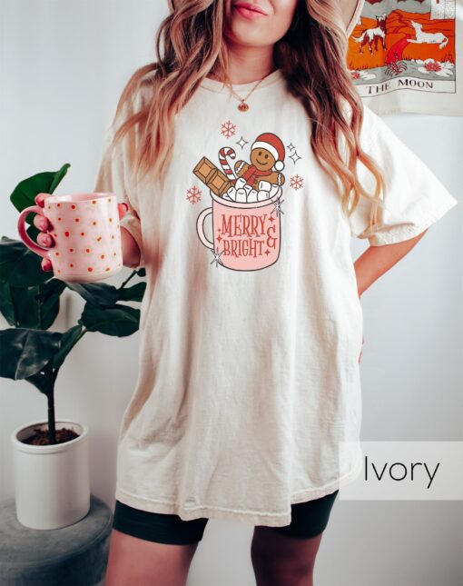 vintage t shirt merry and bright crewneck with funny christmas design gingerbread sweater for holiday celebrations 4ool7