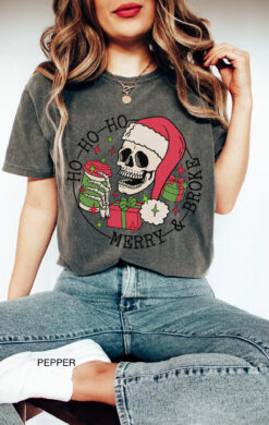 Vintage T Shirt Merry And Broke Funny Christmas Shirt for Holiday Shopping Comfort Colors Tee Black Friday Apparel Xmas Design
