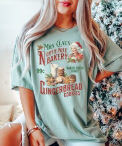 vintage t shirt mrs claus gingerbread bakery design for christmas cookies baking retro north pole theme vbjz6 scaled