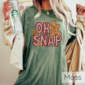 vintage t shirt oh snap gingerbread tee funny christmas shirt with glitter design for holiday celebrations hlw9u