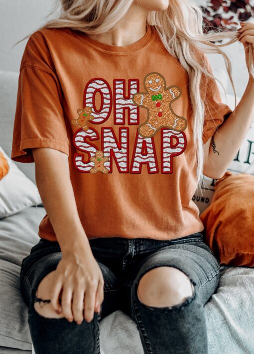 vintage t shirt oh snap gingerbread tee funny christmas shirt with glitter design for holiday celebrations u4csz