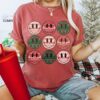 vintage t shirt retro christmas smile face design oversized tee with reindeer for holiday winter wear mjret