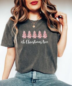 Vintage T Shirt Retro Christmas Tree Design Comfort Colors Tee for Family Gatherings and Holiday Celebrations