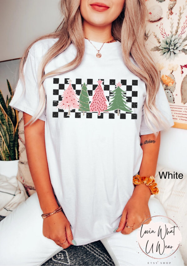 vintage t shirt retro christmas tree design oversized boho pink tee for winter holidays and festive gatherings