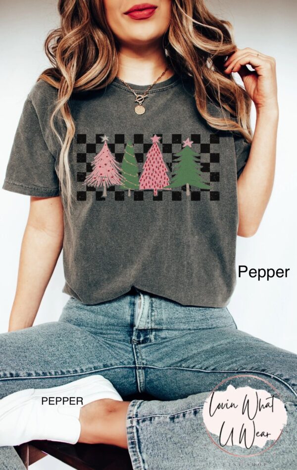 vintage t shirt retro christmas tree design oversized boho pink tee for winter holidays and festive gatherings tfnok