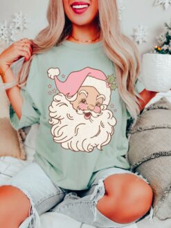 vintage t shirt retro pink santa tee comfort colors santa face design for holiday festivities matching christmas pjs and family gatherings irs2w