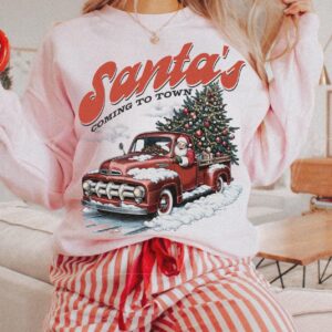 vintage t shirt santas coming to town sweatshirt oversized crewneck featuring vintage santa claus design for country christmas celebrations ljnbv