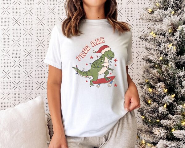 vintage t shirt tree rex design funny christmas graphic tee for women with retro dinosaur theme ideal for holiday celebrations 3eyiu