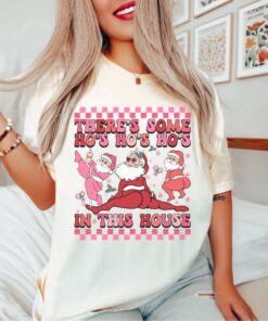 vintage t shirt twerking santa christmas shirt funny holiday tee with theres some hos hos hos in this house design em53o