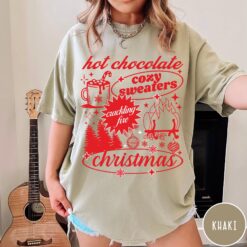 Vintage T Shirt Womens Christmas Retro Tee in Comfort Colors with Hot Chocolate Design for Trendy Holiday Style 15 vintage t shirt womens christmas retro tee in comfort colors with hot chocolate design for trendy holiday style crbr4