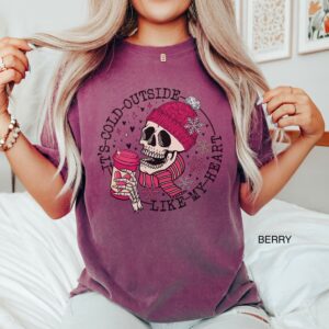 vintage t shirt womens funny valentines day skull design cold like my heart oversized tee for winter and coffee lovers fkyip