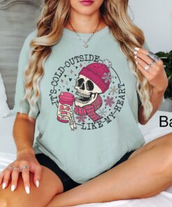 vintage t shirt womens funny valentines day skull design cold like my heart oversized tee for winter and coffee lovers h2ink