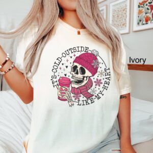 vintage t shirt womens funny valentines day skull design cold like my heart oversized tee for winter and coffee lovers sdz9v