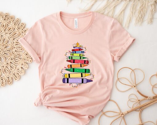 vintage teacher christmas shirt with crayon christmas tree design for holiday celebrations and festive classroom outfits ktw5h