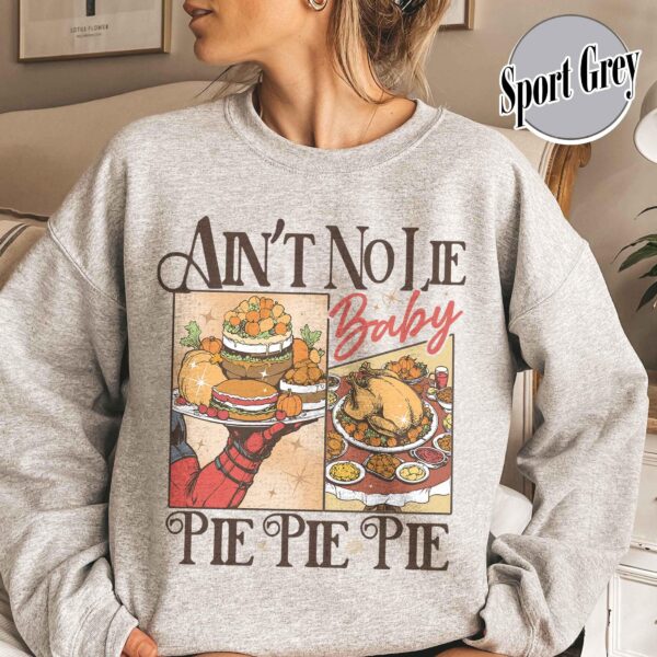 vintage thanksgiving pie sweatshirt featuring cherry and pumpkin pie design for halloween and christmas celebrations ksqfw