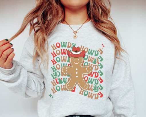 vintage western christmas sweatshirt featuring howdy gingerbread man design for women ideal for country and cowboy holiday celebrations