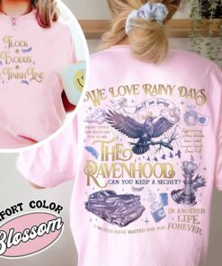 we love rainy days shirt vintage romance book lover womens t shirt rainy days bookish gift tee snb8h