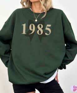 1985 40th birthday sweatshirt coquette crewneck pullover for birthday party unique birth year sweater gift idea le7ac