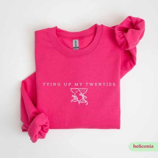 30th birthday sweatshirt for women crewneck 1995 birth year tying up my twenties matching party outfit 1awvh scaled