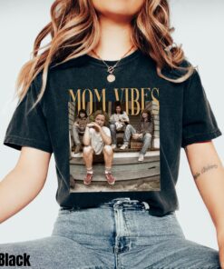 90s mom vibes vintage shirt funny retro mama tee cute mom life t shirt for mothers day or everyday wear tt0vj