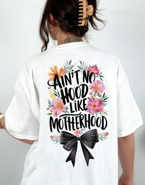 aint no hood like motherhood vintage graphic tee for women funny mom shirt retro oversized cute aesthetic top usm1b