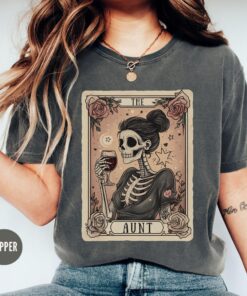 aunt tarot card shirt for women skeleton tee wine lover mothers day gift pregnancy reveal to sister him36