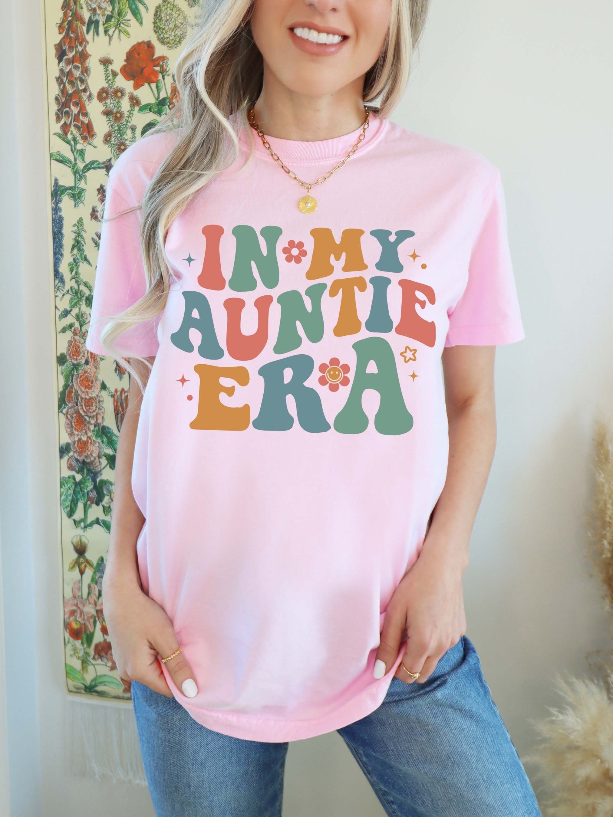 auntie era shirt for new aunts cute aunt gift best auntie shirt comfort colors aunt birthday t shirt hacc6 scaled