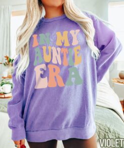 auntie era sweatshirt for aunts personalized aunt gift from niece favorite aunt sweatshirt unique aunt sweater txioq