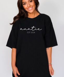 auntie est 2024 shirt aunt to be tee minimalist aunt t shirt womens clothing unique aunt gifts for new moms g0wba