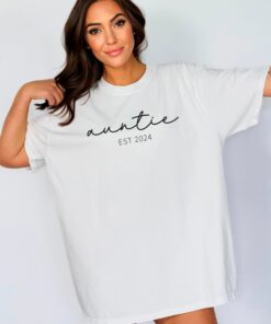 auntie est 2024 shirt aunt to be tee minimalist aunt t shirt womens clothing unique aunt gifts for new moms h0dgi