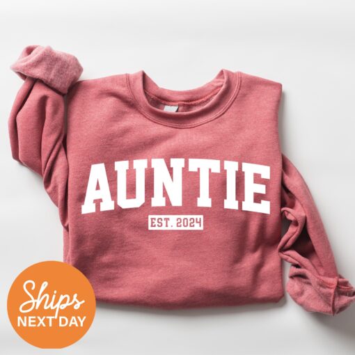 auntie est 2024 sweatshirt for new aunts pregnancy announcement sister gift cool aunt hoodie o13cz