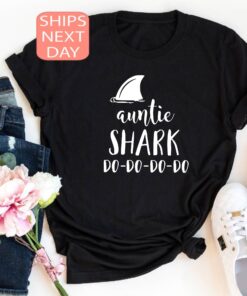 auntie shark shirt for birthday party funny auntie shark do do do t shirt family shirt unique gift for auntie exlrg