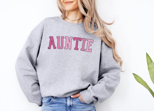 auntie sweatshirt for pregnancy announcement best aunt ever gift cool aunt sweater mothers day sister gift ga8st