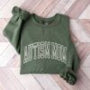 autism mom sweatshirt for autism awareness and neurodiversity support cute autism mama crewneck shirt yegwq