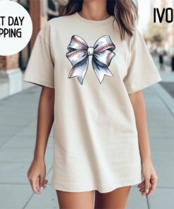 baseball mom shirt for game day vintage style tee fall baseball season coquette bow design 684lb