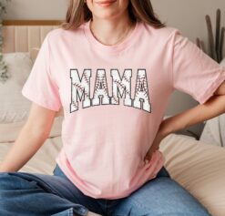 baseball mom shirt retro design for mothers day sports mama t shirt family baseball lover varsity mom life shirt qleih