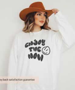 be present sweatshirt for women trendy boho positivity shirt mental health awareness apparel sassy graphic sweater nnshg