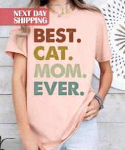 best cat mom shirt for mothers day funny cat mom t shirt unique gift for mom birthday love mom apparel qkfye