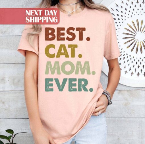 best cat mom shirt for mothers day funny cat mom t shirt unique gift for mom birthday love mom apparel qkfye