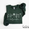 best grandma sweatshirt floral crewneck for new grandmas pregnancy announcement and mothers day gifts nvdau