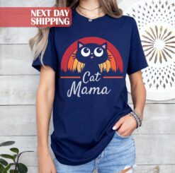 black cat mom shirt funny cat lover tee for crazy cat ladies unique gift for cat moms and pet lovers jdgog