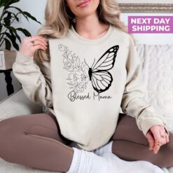 blessed mama sweatshirt retro boho style best mom shirt for mothers day personalized gift for moms ubysb scaled